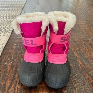 Girls Pink Sorel Boots- Only worn a handful of times
